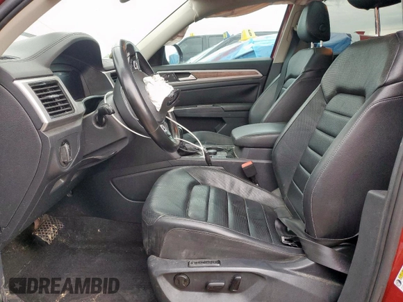 2018 Volkswagen Atlas SEL Premium with VIN 1V2NR2CA3JC521451, listed as a Copart auction lot 56914555 with 123,815 mi miles and Salvage title. Bid and sale history available at DreamBid. Image 7.