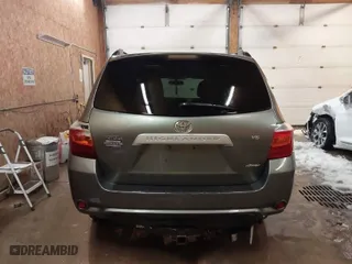 2009 Toyota Highlander with VIN JTEES41A892147842, listed as a IAAI auction lot 41469209 with 381,849 mi miles. Bid and sale history available at carsss.com. Image 16.