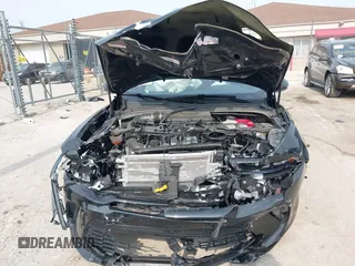2024 Dodge Hornet GT Plus with VIN ZACNDFBN5R3A37114, listed as a IAAI auction lot 42412470 with 26,809 mi miles and . Bid and sale history available at DreamBid. Image 6.