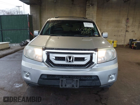 2011 Honda Pilot EX-L with VIN 5FNYF4H56BB057039, listed as a IAAI auction lot 41946647 with 187,783 mi miles. Bid and sale history available at carsss.com. Image 12.