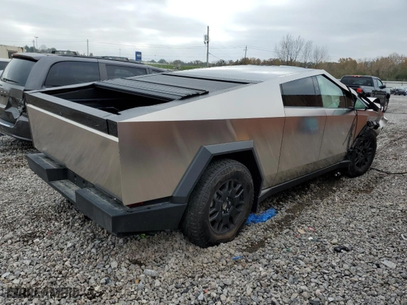 2024 Tesla Cybertruck with VIN 7G2CEHED0RA014997, listed as a Copart auction lot 82289564 with 0 miles and Salvage Title. Bid and sale history available at carsss.com. Image 3.