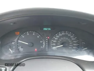 2004 Oldsmobile Alero GX z VIN 1G3NK52F44C148462, wystawiony jako IAAI lot #41804479 z przebiegiem 206 745 mil mil oraz . Historia ofert i sprzedaży dostępna na DreamBid. Obrazek 7.