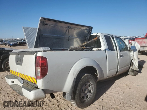 2020 Nissan Frontier S z VIN 1N6ED0CE2LN723659, wystawiony jako Copart lot #47130435 z przebiegiem Nie podano mil oraz Szkoda całkowita • Salvage title. Historia ofert i sprzedaży dostępna na DreamBid. Obrazek 3.