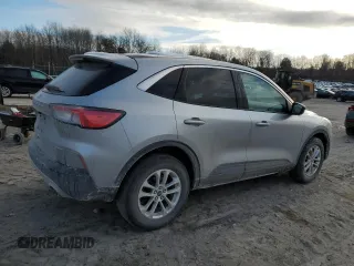 2022 Ford Escape SE with VIN 1FMCU9G67NUA64788, listed as a Copart auction lot 45883815 with 48,537 mi miles and Salvage Title. Bid and sale history available at DreamBid. Image 3.