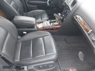 2007 Audi A6 with VIN WAUKH74F97N032626, listed as a IAAI auction lot 41993429 with 111,807 mi miles. Bid and sale history available at carsss.com. Image 5.
