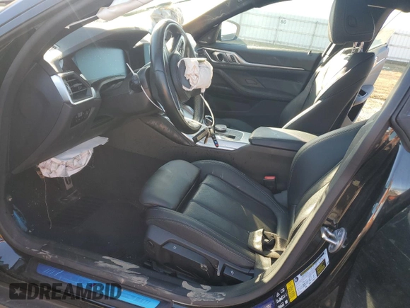 2022 BMW 4 Series M440i xDrive z VIN WBA13AW05NFL96789, wystawiony jako Copart lot #42176485 z przebiegiem Nie podano mil oraz Szkoda całkowita • Salvage title. Historia ofert i sprzedaży dostępna na DreamBid. Obrazek 7.