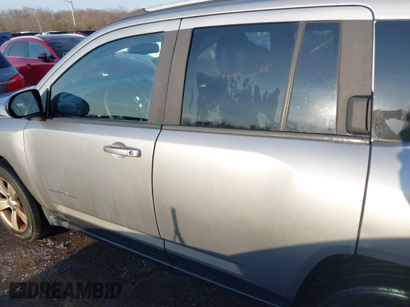2016 Jeep Compass High Altitude Edition with VIN 1C4NJDEBXGD780502, listed as a IAAI auction lot 41478069 with 160,200 mi miles. Bid and sale history available at carsss.com. Image 15.