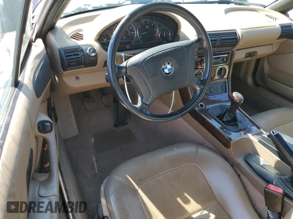 1999 BMW Z3 2.5 z VIN 4USCH9337XLF82104, wystawiony jako Copart lot #48657045 z przebiegiem 138 791 mil mil oraz Czysty tytuł • Clean title. Historia ofert i sprzedaży dostępna na DreamBid. Obrazek 8.