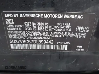 2013 BMW X5 xDrive50i z VIN 5UXZV8C57DL899442, wystawiony jako IAAI lot #42204247 z przebiegiem 120 207 mil mil oraz . Historia ofert i sprzedaży dostępna na DreamBid. Obrazek 9.