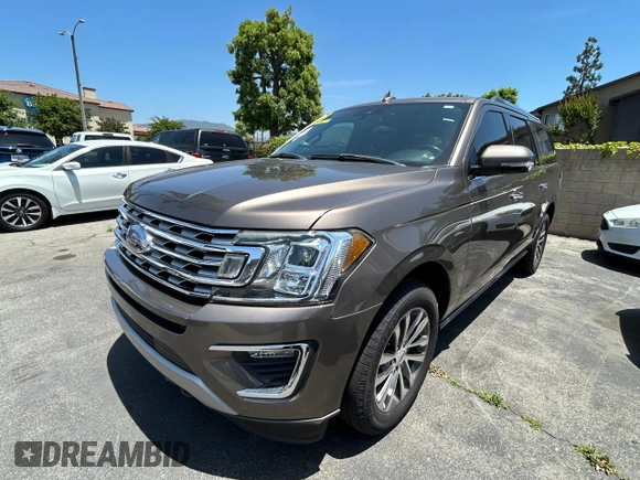 2018 Ford Expedition Max Limited z VIN 1FMJK2AT7JEA53104, wystawiony jako Copart lot #58415185 z przebiegiem 110 508 mil mil oraz Czysty tytuł • Clean title. Historia ofert i sprzedaży dostępna na DreamBid. Obrazek 2.