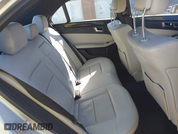 2014 Mercedes-Benz E-Class E 250 BlueTEC Luxury with VIN WDDHF0EB6EA967831, listed as a IAAI auction lot 41660612 with 187,041 mi miles. Bid and sale history available at carsss.com. Image 8.