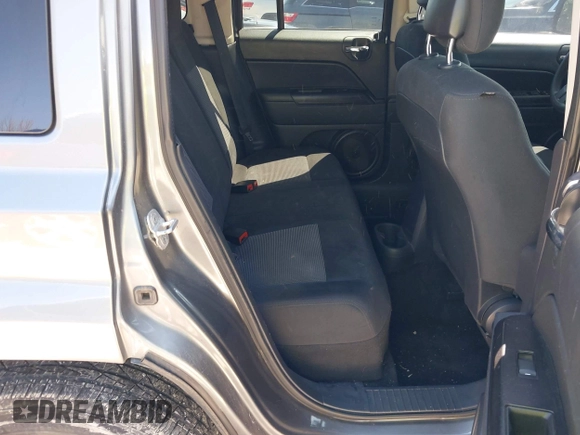 2014 Jeep Patriot Sport z VIN 1C4NJPBB7ED509853, wystawiony jako IAAI lot #42307976 z przebiegiem 150 271 mil mil oraz . Historia ofert i sprzedaży dostępna na DreamBid. Obrazek 8.