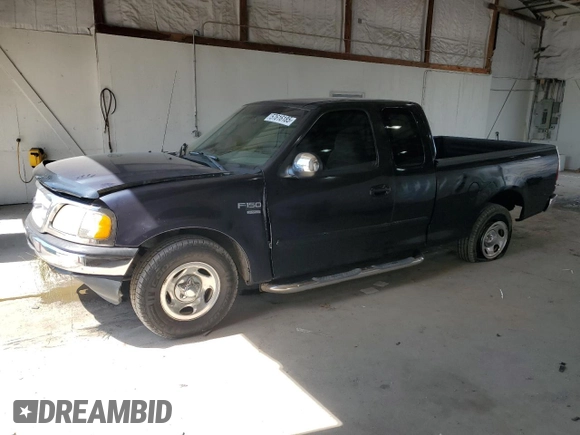 1999 Ford F-150 XL z VIN 1FTRX17L5XNB13867, wystawiony jako Copart lot #57616185 z przebiegiem Nie podano mil oraz Nie do naprawy • Non repairable. Historia ofert i sprzedaży dostępna na DreamBid. Obrazek 1.