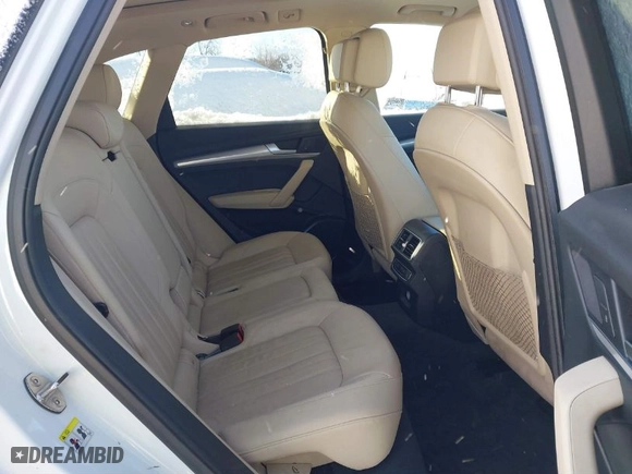 2018 Audi Q5 Premium Plus with VIN WA1BNAFY7J2243513, listed as a IAAI auction lot 41589060 with 77,042 mi miles. Bid and sale history available at carsss.com. Image 8.
