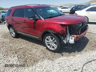2017 Ford Explorer XLT z VIN 1FM5K8D88HGC22380, wystawiony jako Copart lot #62756845 z przebiegiem 93 811 mil mil oraz Szkoda całkowita • Salvage title. Historia ofert i sprzedaży dostępna na DreamBid. Obrazek 4.
