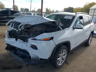 2017 Jeep Cherokee Latitude with VIN 1C4PJLCB1HW527175, listed as a IAAI auction lot 40945261 with 134,663 mi miles. Bid and sale history available at carsss.com. Image 17.