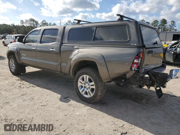 2013 Toyota Tacoma PreRunner with VIN 3TMKU4HNXDM035233, listed as a Copart auction lot 86717434 with 137,005 mi miles and Salvage title. Bid and sale history available at DreamBid. Image 2.