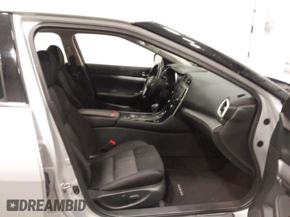 2017 Nissan Maxima S with VIN 1N4AA6AP6HC417168, listed as a IAAI auction lot 41997653 with 108,150 mi miles and . Bid and sale history available at DreamBid. Image 5.
