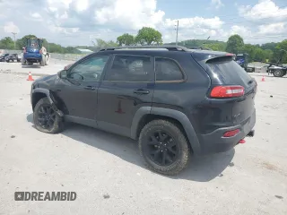 2015 Jeep Cherokee Trailhawk with VIN 1C4PJMBS7FW577826, listed as a Copart auction lot 54933105 with 163,751 mi miles and Clean title. Bid and sale history available at DreamBid. Image 2.