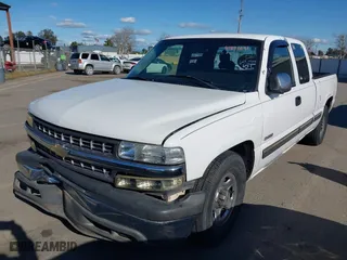 2001 Chevrolet Silverado 1500 LT with VIN 2GCEC19T511137148, listed as a IAAI auction lot 41831691 with 312,233 mi miles. Bid and sale history available at carsss.com. Image 2.
