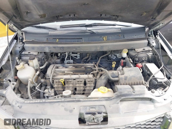 2019 Dodge Journey SE with VIN 3C4PDCBBXKT860142, listed as a IAAI auction lot 42126997 with 101,675 mi miles and . Bid and sale history available at DreamBid. Image 10.