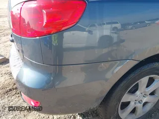 2007 Hyundai Santa Fe SE with VIN 5NMSH13E47H026349, listed as a IAAI auction lot 42680430 with 211,271 mi miles and . Bid and sale history available at DreamBid. Image 6.