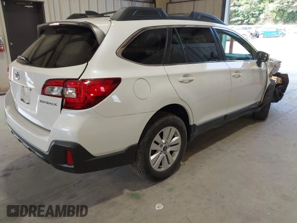 2018 Subaru Outback Premium z VIN 4S4BSAFC4J3313199, wystawiony jako IAAI lot #42573818 z przebiegiem 68 477 mil mil oraz . Historia ofert i sprzedaży dostępna na DreamBid. Obrazek 4.