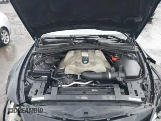 2005 BMW 6 Series 645Ci with VIN WBAEH73435CF95261, listed as a IAAI auction lot 41993137 with 111,988 mi miles. Bid and sale history available at carsss.com. Image 10.