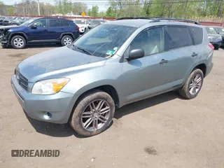 2008 Toyota RAV4 with VIN JTMBD33V285204545, listed as a IAAI auction lot 42128723 with 198,122 mi miles. Bid and sale history available at carsss.com. Image 2.