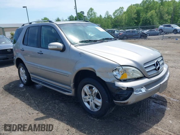 2005 Mercedes-Benz M 350 with VIN 4JGAB57E25A531968, listed as a IAAI auction lot 42152817 with 138,241 mi miles and . Bid and sale history available at DreamBid. Image 1.