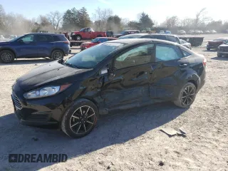 2019 Ford Fiesta SE with VIN 3FADP4BJXKM110392, listed as a Copart auction lot 46915095 with 40,614 mi miles and Salvage Title. Bid and sale history available at carsss.com. Image 1.