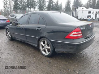 2006 Mercedes-Benz C 230 Sport with VIN WDBRF52H06A886960, listed as a IAAI auction lot 41869341 with 156,742 mi miles and . Bid and sale history available at carsss.com. Image 3.