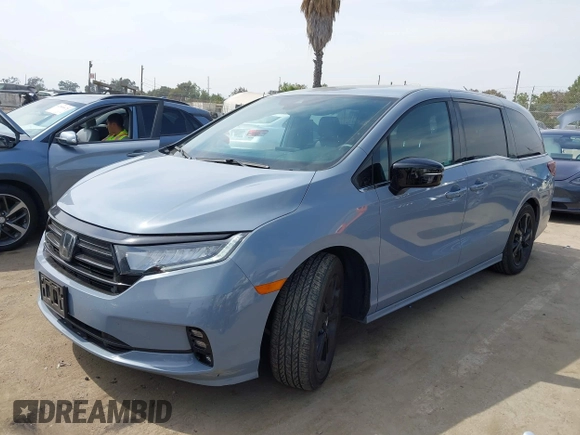 2023 Honda Odyssey Sport z VIN 5FNRL6H72PB031975, wystawiony jako IAAI lot #42047457 z przebiegiem 34 886 mil mil oraz . Historia ofert i sprzedaży dostępna na DreamBid. Obrazek 2.