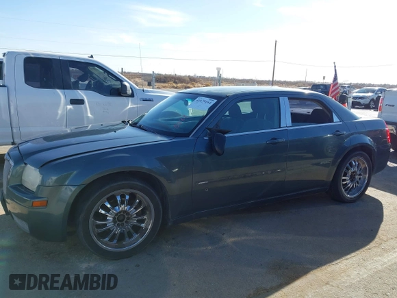 2006 Chrysler 300 with VIN 2C3KA43R76H158898, listed as a IAAI auction lot 41679164 with 1 mi miles. Bid and sale history available at carsss.com. Image 14.