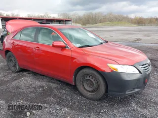 2007 Toyota Camry CE z VIN JTNBE46K573067935, wystawiony jako IAAI lot #39119857 z przebiegiem 196 488 mil mil oraz . Historia ofert i sprzedaży dostępna na DreamBid. Obrazek 1.