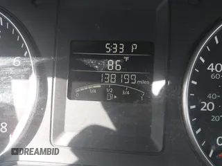 2014 Volkswagen Jetta SE с VIN 3VWD17AJ3EM222192, выставлен на аукционе IAAI как лот 42794521 с пробегом 138 199 миль миль и . История ставок и продаж доступна на DreamBid. Изображение 7.