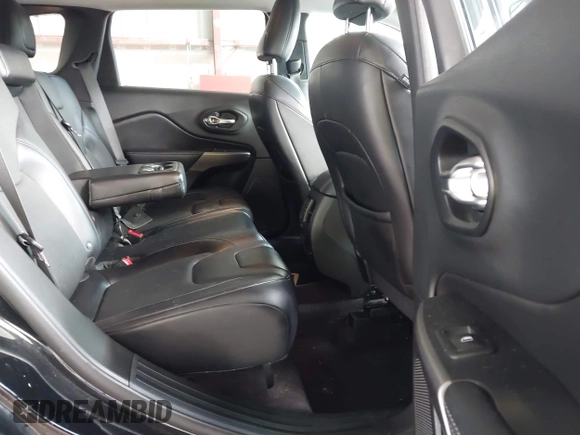 2019 Jeep Cherokee Limited with VIN 1C4PJMDX7KD137829, listed as a IAAI auction lot 42437417 with 143,214 mi miles and . Bid and sale history available at DreamBid. Image 8.
