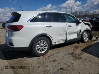 2020 Kia Sorento LX with VIN 5XYPGDA38LG655404, listed as a Copart auction lot 46668395 with 17,004 mi miles and Salvage Title. Bid and sale history available at carsss.com. Image 3.