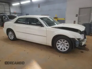 2008 Chrysler 300 LX with VIN 2C3KA43R58H122761, listed as a Copart auction lot 43479375 with 137,262 mi miles and Salvage Title. Bid and sale history available at carsss.com. Image 4.