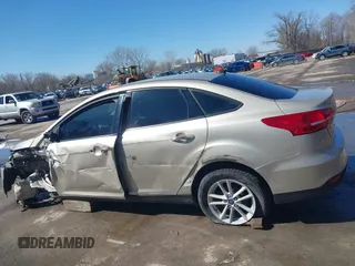 2017 Ford Focus SE с VIN 1FADP3F26HL262127, выставлен на аукционе IAAI как лот 41833846 с пробегом 110 334 миль миль и . История ставок и продаж доступна на DreamBid. Изображение 14.
