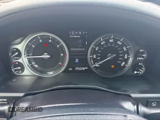 2016 Toyota Land Cruiser z VIN JTMCY7AJ4G4037285, wystawiony jako IAAI lot #42158243 z przebiegiem 195 028 mil mil oraz . Historia ofert i sprzedaży dostępna na DreamBid. Obrazek 7.