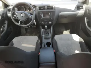 2017 Volkswagen Jetta S z VIN 3VW2B7AJ0HM226502, wystawiony jako Copart lot #62056735 z przebiegiem 88 496 mil mil oraz Szkoda całkowita • Salvage title. Historia ofert i sprzedaży dostępna na DreamBid. Obrazek 8.