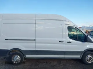 2022 Ford Transit Cargo with VIN 1FTBR2X85NKA64634, listed as a IAAI auction lot 41710090 with 37,206 mi miles and . Bid and sale history available at DreamBid. Image 14.