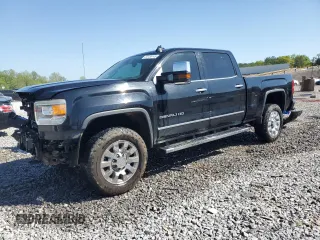 2016 GMC Sierra 2500HD Denali z VIN 1GT12UE80GF236420, wystawiony jako Copart lot #52758145 z przebiegiem 236 847 mil mil oraz Szkoda całkowita • Salvage title. Historia ofert i sprzedaży dostępna na DreamBid. Obrazek 1.