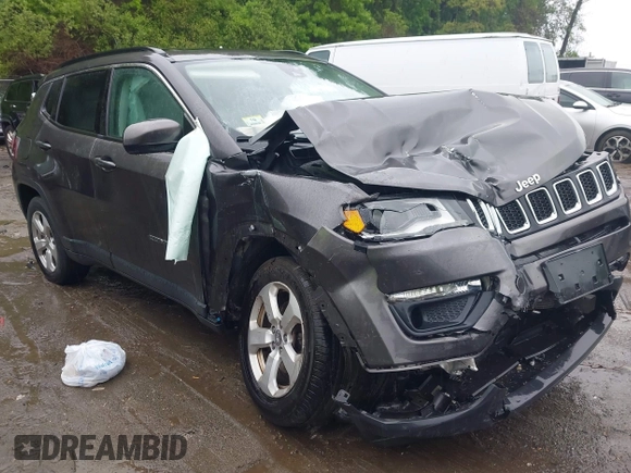 2018 Jeep Compass Latitude with VIN 3C4NJDBB5JT337129, listed as a IAAI auction lot 42330631 with 126,827 mi miles and . Bid and sale history available at DreamBid. Image 1.