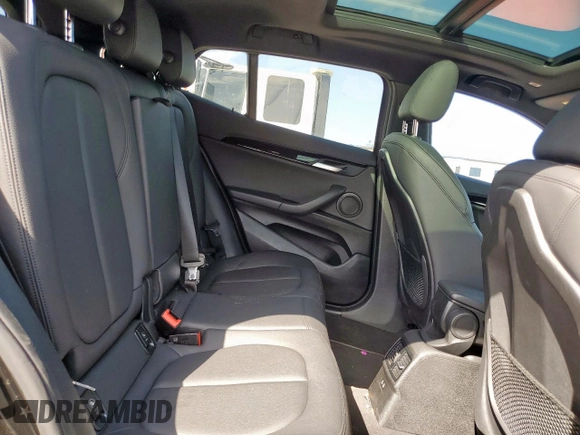 2020 BMW X2 sDrive28i z VIN WBXYH9C05L5R16811, wystawiony jako Copart lot #60265845 z przebiegiem 61 152 mil mil oraz Czysty tytuł • Clean title. Historia ofert i sprzedaży dostępna na DreamBid. Obrazek 11.