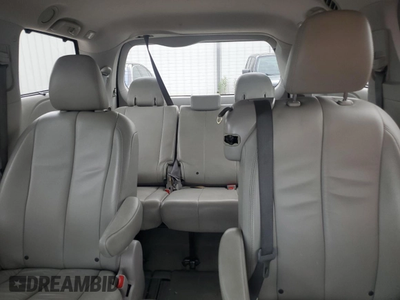 2014 Toyota Sienna XLE with VIN 5TDYK3DC2ES520840, listed as a Copart auction lot 59672295 with 194,143 mi miles and Salvage title. Bid and sale history available at DreamBid. Image 10.