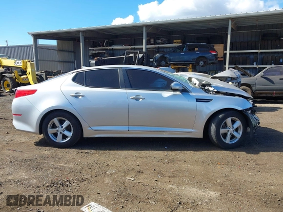 2015 Kia Optima LX z VIN 5XXGM4A74FG476636, wystawiony jako IAAI lot #41242478 z przebiegiem Nie podano mil oraz . Historia ofert i sprzedaży dostępna na DreamBid. Obrazek 13.