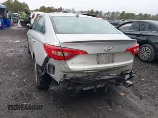 2017 Hyundai Sonata 2.4L with VIN 5NPE24AF0HH586420, listed as a IAAI auction lot 41138272 with 105,590 mi miles and . Bid and sale history available at DreamBid. Image 6.