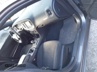 2014 Dodge Charger SXT with VIN 2C3CDXHG1EH115998, listed as a IAAI auction lot 41661367 with 155,327 mi miles. Bid and sale history available at carsss.com. Image 5.